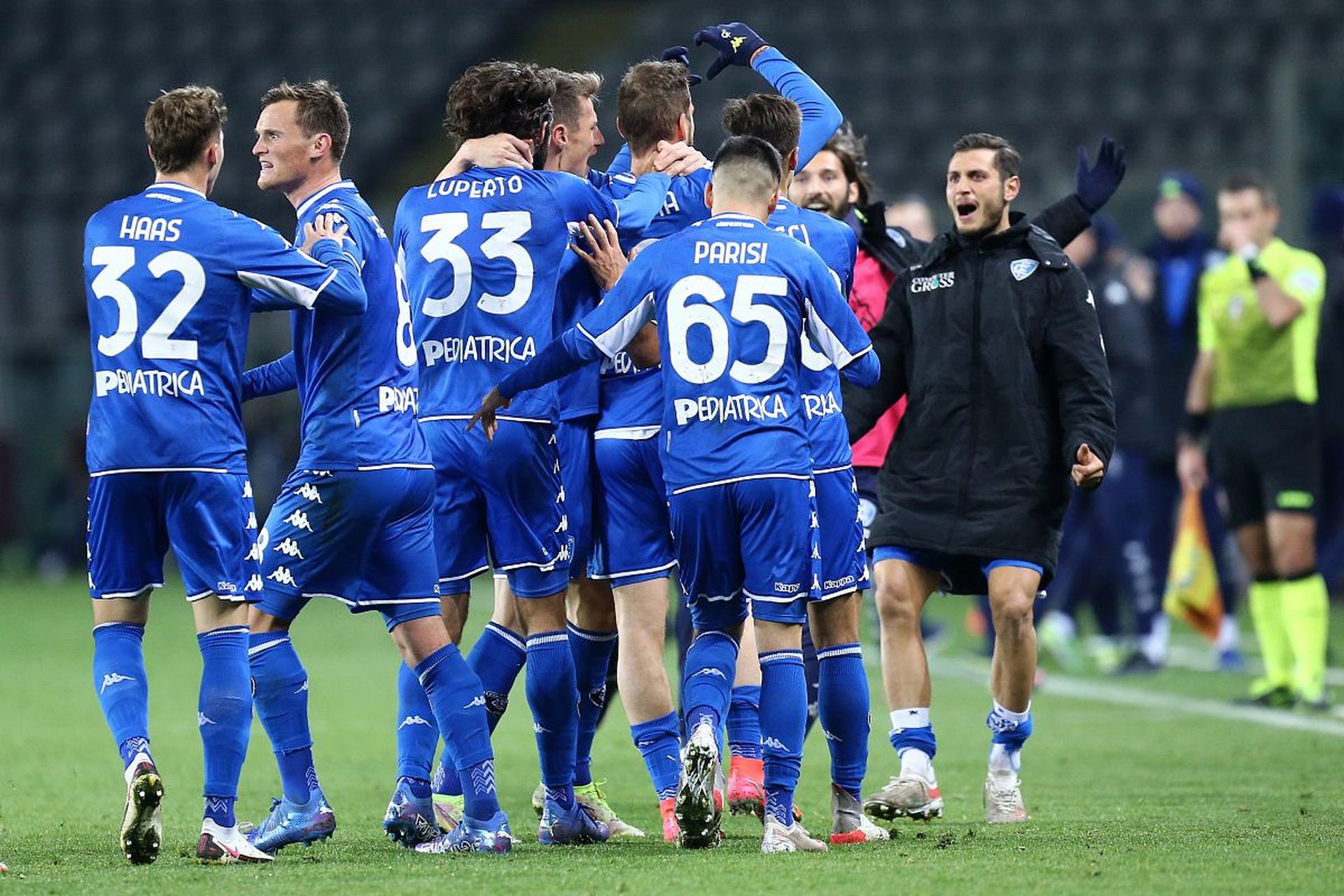 是公司坚持 是公司坚持